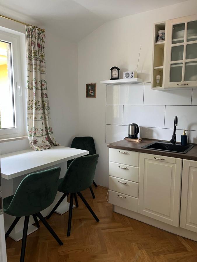 Apartment Betty Malinska Εξωτερικό φωτογραφία