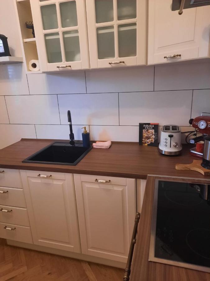 Apartment Betty Malinska Εξωτερικό φωτογραφία